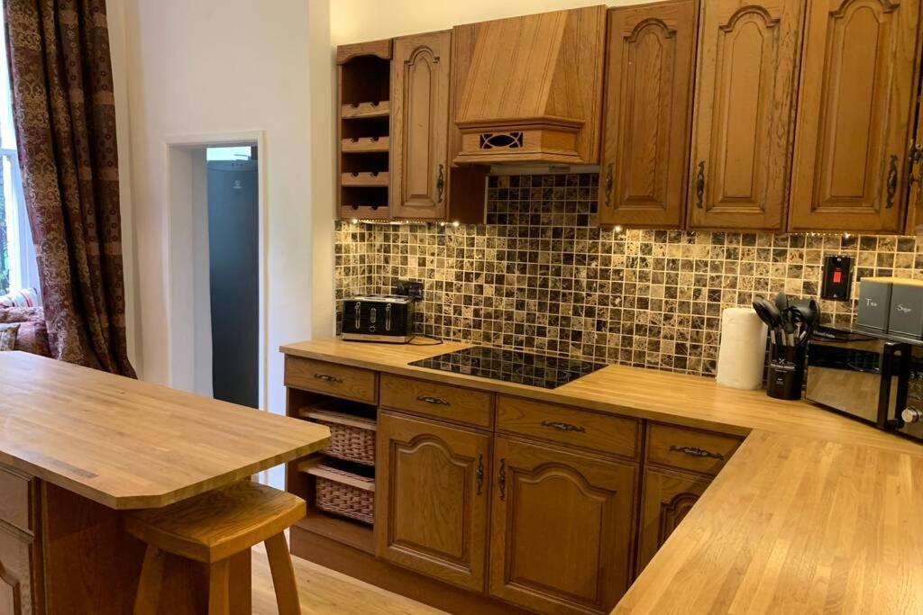 Ladock Luxurious Apartment In Historic Mansion - Sleeps 7 المظهر الخارجي الصورة